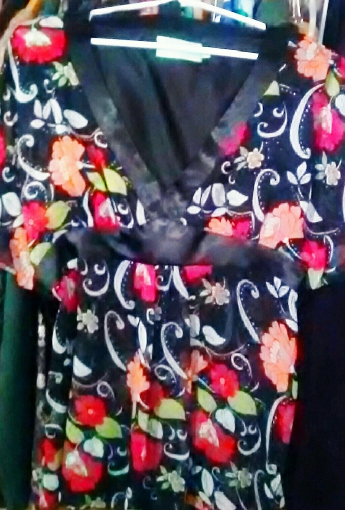 Beautiful maternity top